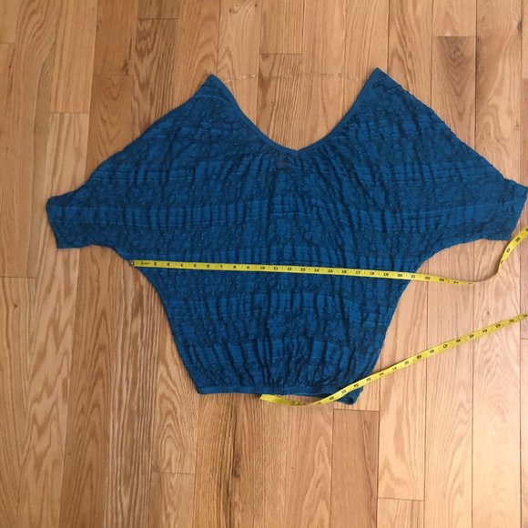 NWOT lace  swim suit cover up top - Picture 7 of 10